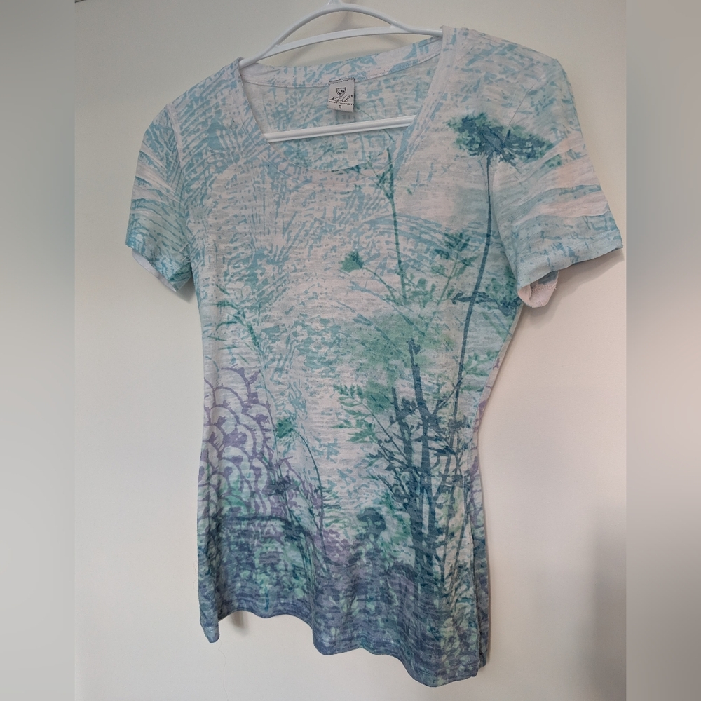 Kuhl Women's Teal and Lavender Short Sleeve Top